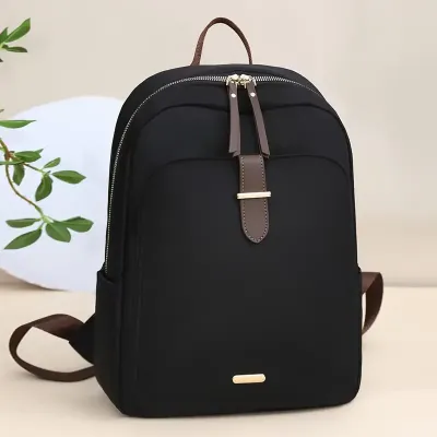 FASHIONABLE BACKPACK FOR FEMALES